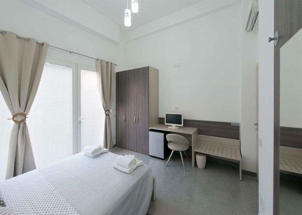Byron Rooms La Spezia Exteriör bild